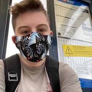 Meet your Posher, Elliot